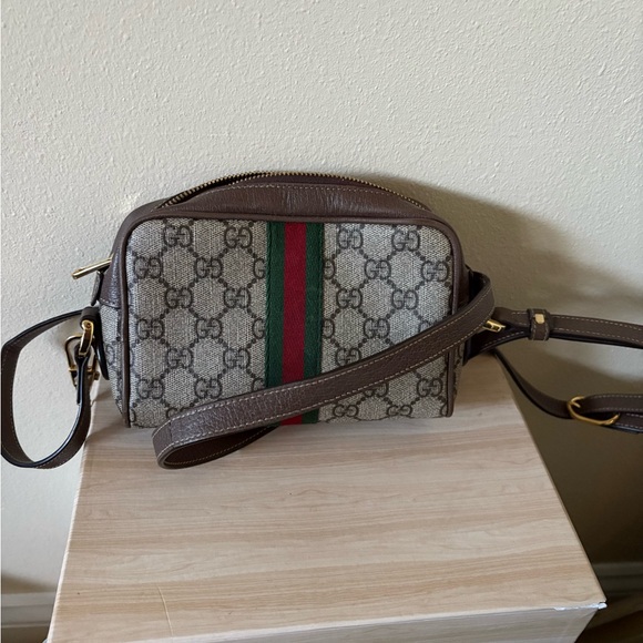 Gucci crossbody - Picture 4 of 4